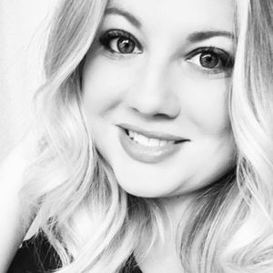 Meet your Posher, Ivy